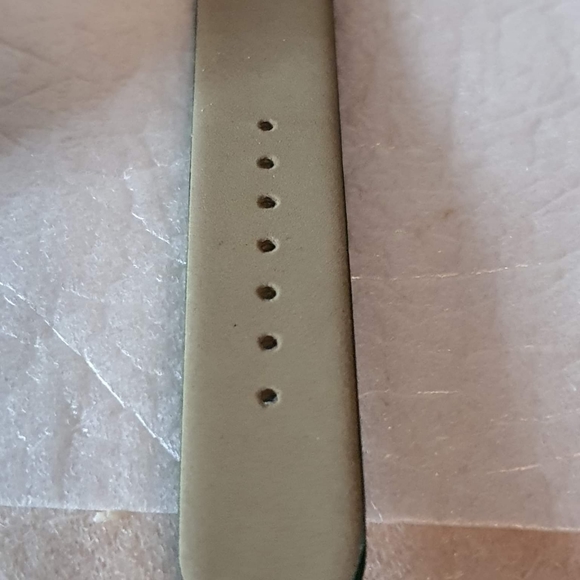 🦋10/$20🦋 Silver/Green Christmas Tree Women's Watch - Picture 3 of 5